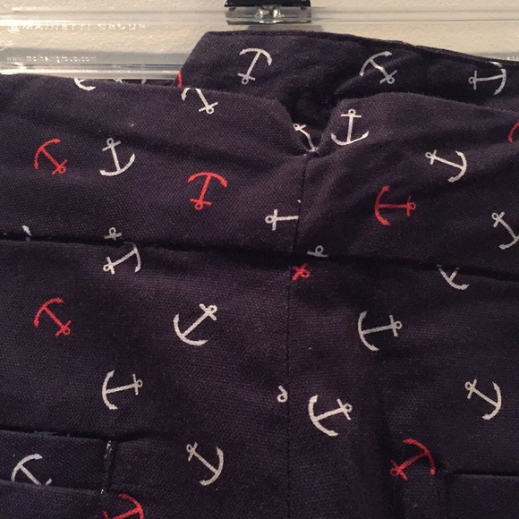 Red white and blue anchor shorts - Picture 5 of 5